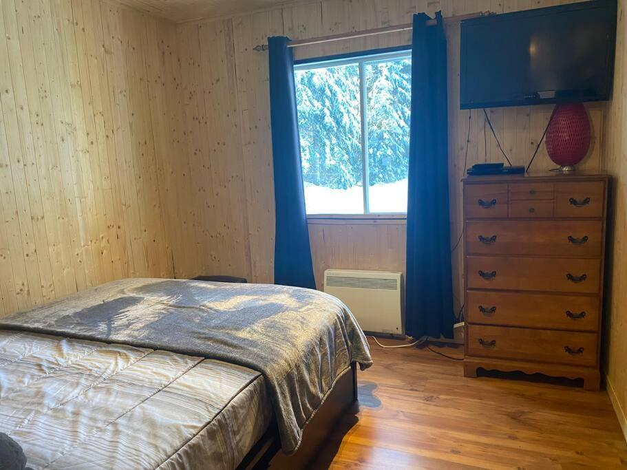 Le Jazz- Chalet Rustique/Chic Avec Spa Notre-Dame-Des-Bois Kültér fotó